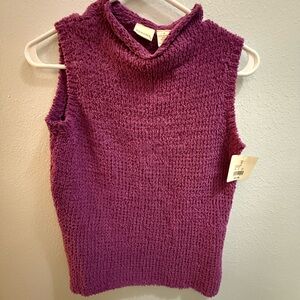 Sleeveless sweater